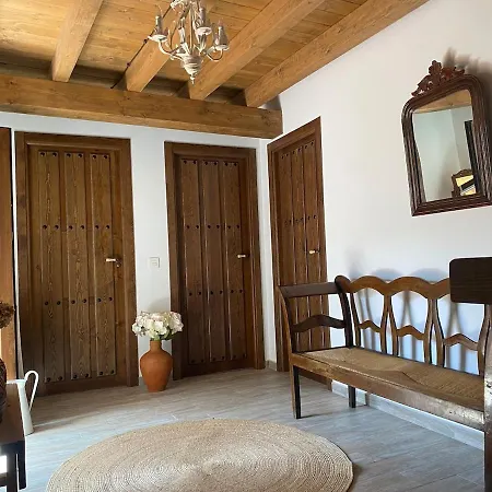 Casa La Solana - Charming Rural Getaway *