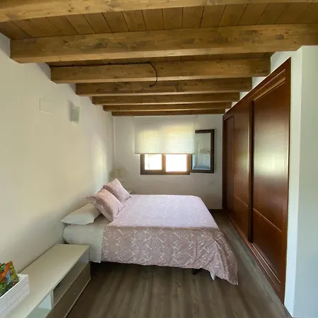 Casa La Solana - Charming Rural Getaway * Navacarros