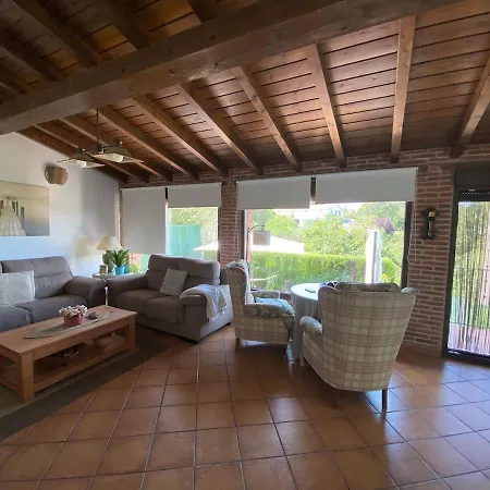 Casa La Solana - Charming Rural Getaway *